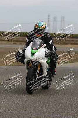 media/Oct-13-2025-Lets Ride (Mon) [[1a1cd08581]]/B Group/1220pm (Wheelie Bump)/